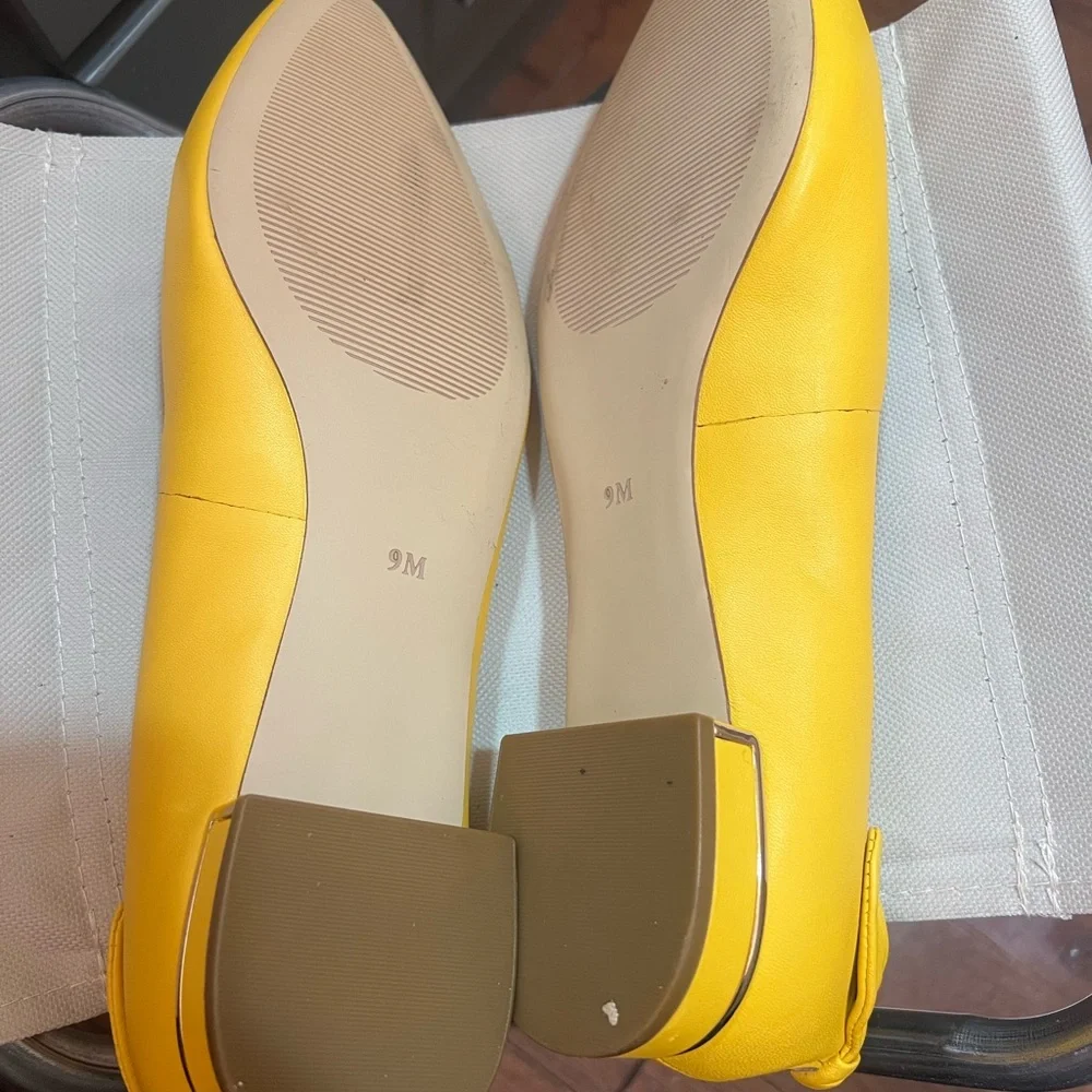 Talbots Bright Yellow Women's Flats - Picture 3 of 6